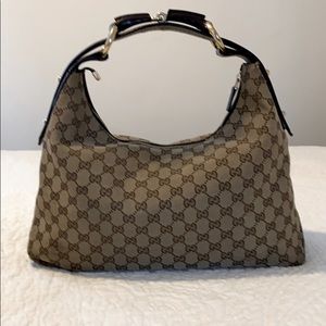 ⭐️Gucci Authentic Horsebit canvas medium Handbag⭐️